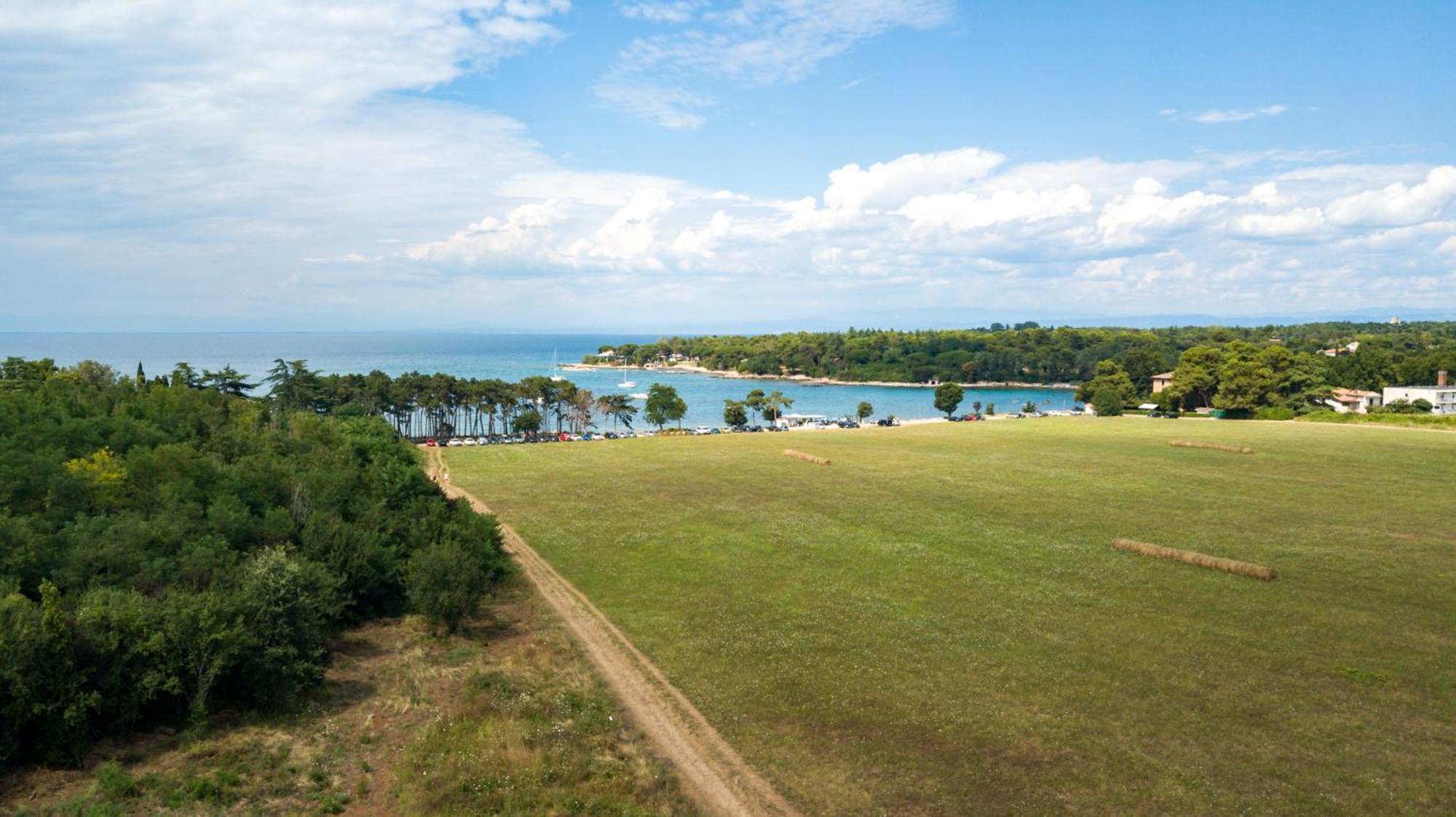 Baden Resort Basanija, Umag-With Sea View, Parking And 300M From The Beach Exteriér fotografie